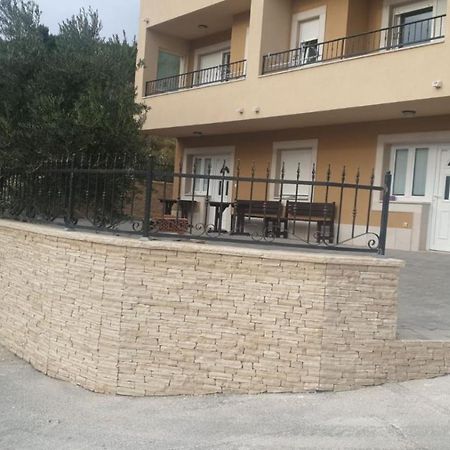 Andela 1 Apartment Makarska Exterior photo